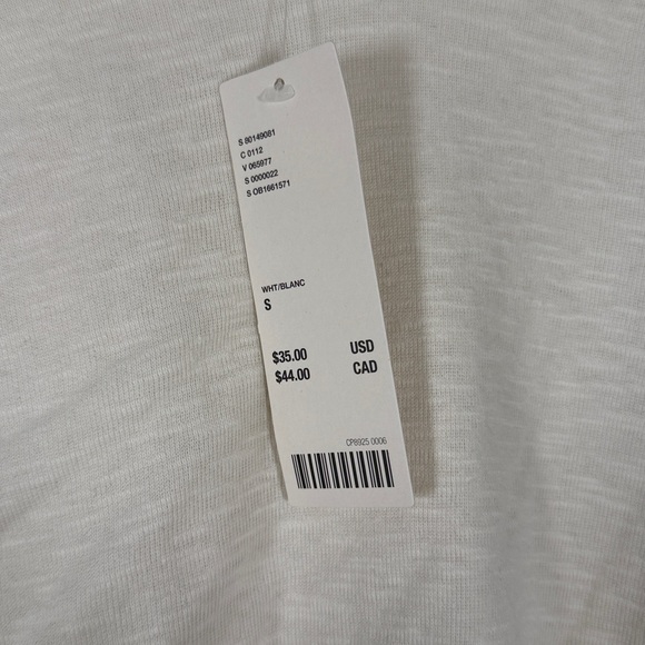 NWT BDG Cream and Black Long Sleeve Cropped Tee - Picture 2 of 8